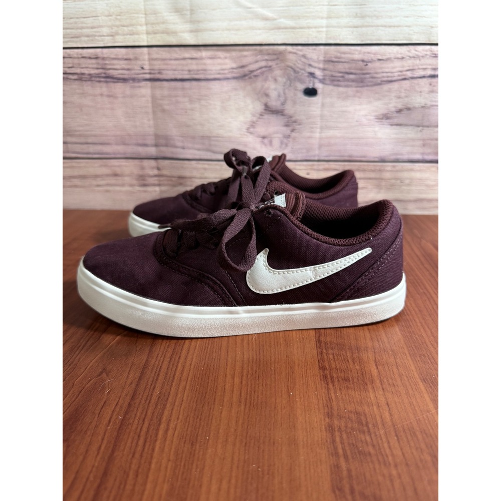 Nike SB Check Canvas Burgundy Maroon Sneakers 905373-603 Kids Size 4Y